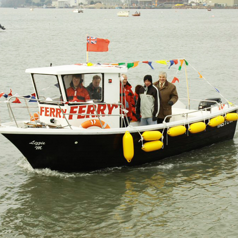 Local community run Appledore & Instow Ferry. Ferrying passengers from Appledore historic village to Instow village. Fun day out in North Devon